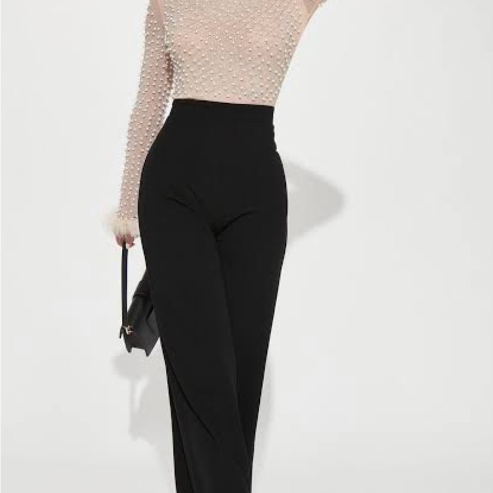 Fashion Nova In love with Pearls Jumpsuit